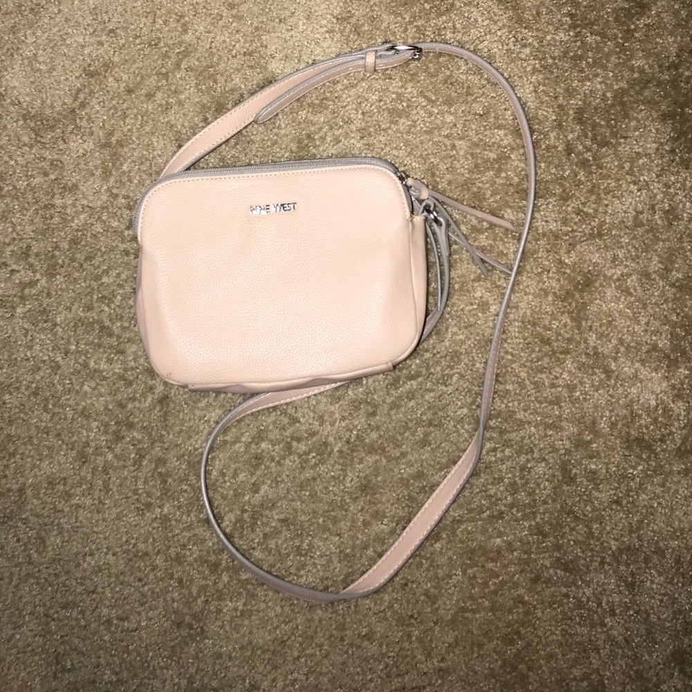 NWOT Nine West crossbody bag